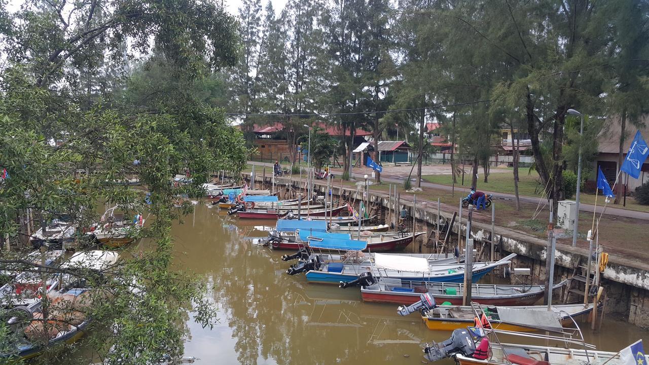 Melaka Beachfront Villa With Pool Esterno foto